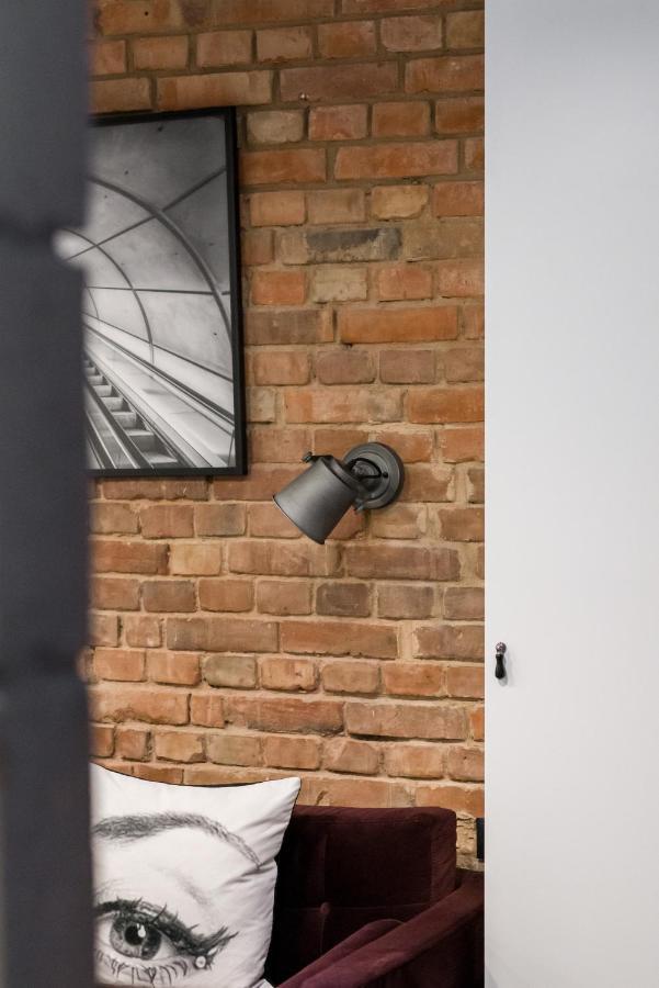 Underground Level Apartments Strzalowa By Renters Poznań Extérieur photo
